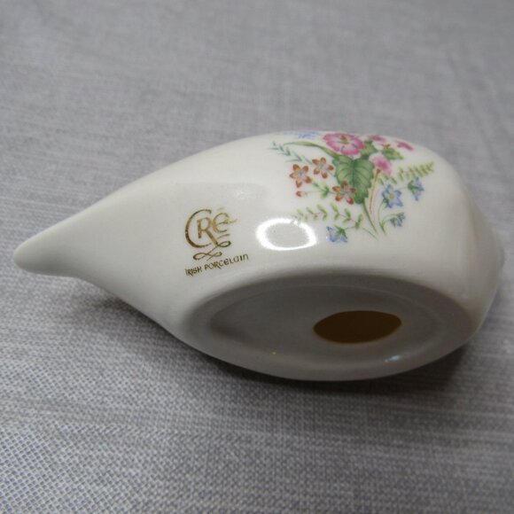 White Bird Irish Porcelain Figurine Vintage Signed CRE Flowers Blue Pink Yellow - Picture 5 of 10